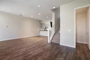 116 Neptune, Irvine, CA 92618 - Photo 5