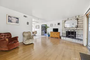 1934 S Robert Ln, Anaheim, CA 92802 - Photo 11