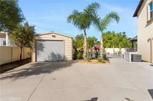 30381 Canyon Point Cir, Menifee, CA 92584 - Photo 13