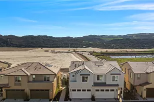 821 Cornelia Wy, Rancho Mission Viejo, CA 92694 - Photo 29