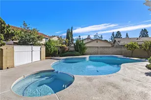 2210 E Oshkosh Cir, Anaheim, CA 92806 - Photo 21