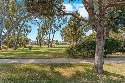 816 11th, Huntington Beach, CA 92648 - Photo 29