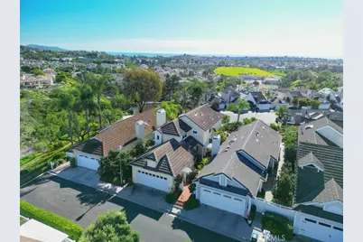 33 Windcrest, Laguna Niguel, CA 92677 - Photo 5