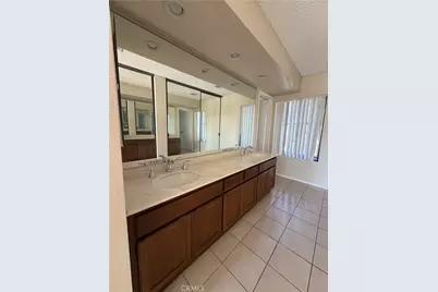 29 Cerrito, Irvine, CA 92612 - Photo 7