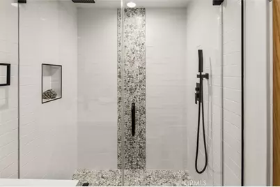 22627 Lakeside Lane, Lake Forest, CA 92630 - Photo 15