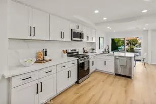 22627 Lakeside Ln, Lake Forest, CA 92630 - Photo 11