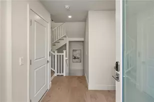 1371 N Coast Hwy, Laguna Beach, CA 92651 - Photo 29