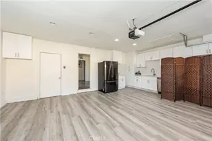 1 Emperor, Irvine, CA 92604 - Photo 27