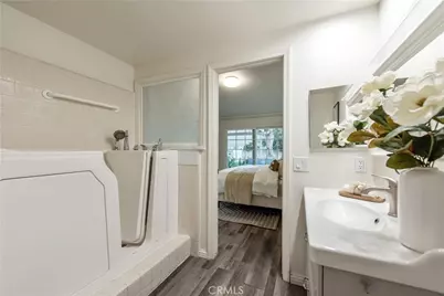 1 Emperor, Irvine, CA 92604 - Photo 23