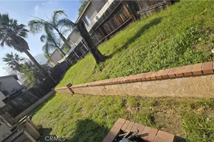 10387 Crossing Green Cir, Moreno Valley, CA 92557 - Photo 31