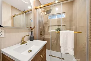 18101 Wharton, Huntington Beach, CA 92646 - Photo 9