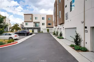 211 Baluster, Irvine, CA 92618 - Photo 21