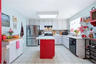 577 Cedar View Drive, Beaumont, CA 92223 - Photo 7