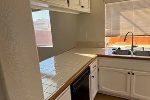 2180 Anda Lucia, Oceanside, CA 92056 - Photo 3