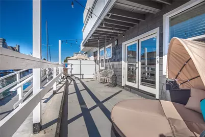 16791 Bayview Drive, Huntington Beach, CA 92649 - Photo 23