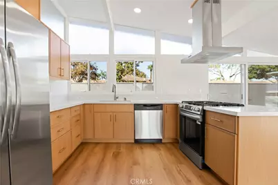 108 S Level, Anaheim, CA 92804 - Photo 5