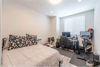 18218 Mansel Avenue, Redondo Beach, CA 90278 - Photo 11