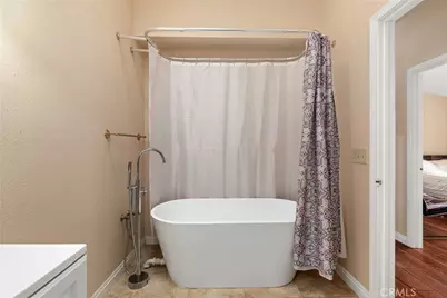 8711 Dalby Court, Bakersfield, CA 93313 - Photo 29