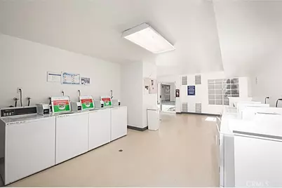 21400 Burbank Boulevard #313, Woodland Hills, CA 91367 - Photo 47