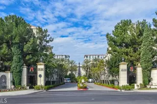 3261 Watermarke, Irvine, CA 92612 - Photo 15