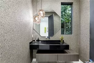 630 N Martel, Los Angeles, CA 90036 - Photo 49