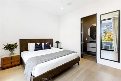 630 N Martel, Los Angeles, CA 90036 - Photo 37