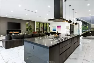 630 N Martel, Los Angeles, CA 90036 - Photo 13