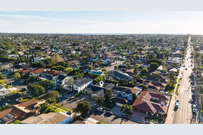 2437 Windward, Newport Beach, CA 92660 - Photo 39