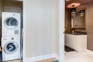 900 W Olympic Blvd, Los Angeles, CA 90015 - Photo 17