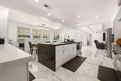 1301 Paseo Grande, Corona, CA 92882 - Photo 13