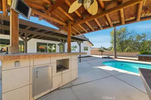 6625 Karen, Jurupa, CA 92509 - Photo 33