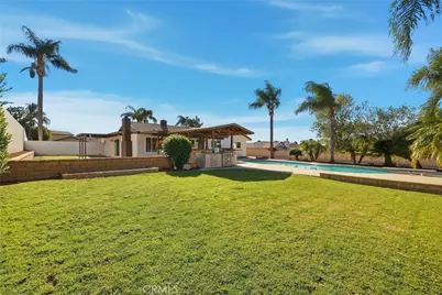 6625 Karen, Jurupa, CA 92509 - Photo 35