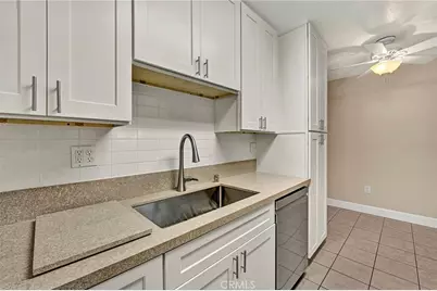 1010 W Macarthur Boulevard #55, Santa Ana, CA 92707 - Photo 11