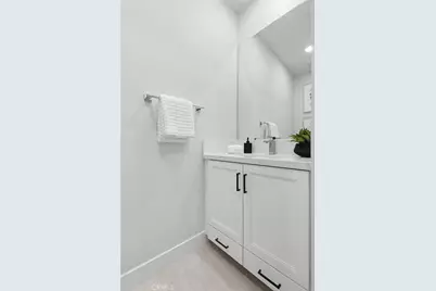 2122 Swaim, Tustin, CA 92782 - Photo 13