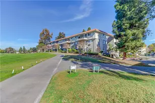 2395 Via Mariposa, Laguna Woods, CA 92637 - Photo 51