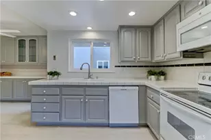 2395 Via Mariposa, Laguna Woods, CA 92637 - Photo 9