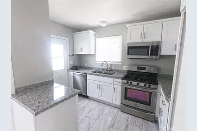 18443 Patterson, Huntington Beach, CA 92646 - Photo 13