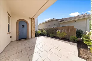 172 Newall, Irvine, CA 92618 - Photo 3