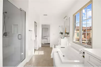 75 Lupari, Irvine, CA 92618 - Photo 29