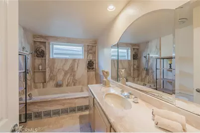 17762 Prescott Lane, Huntington Beach, CA 92647 - Photo 17