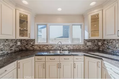 17762 Prescott Lane, Huntington Beach, CA 92647 - Photo 15