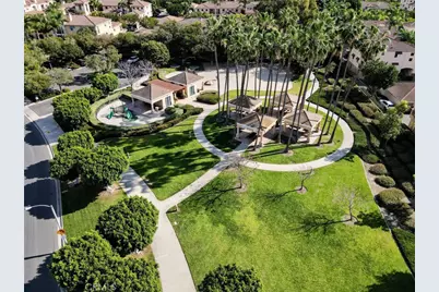 902 Solvay Aisle, Irvine, CA 92606 - Photo 37