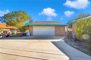 18393 Orange, Hesperia, CA 92345 - Photo 3