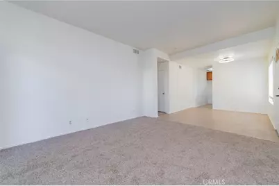 527 Springbrook, Irvine, CA 92614 - Photo 7