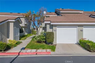 527 Springbrook, Irvine, CA 92614 - Photo 1