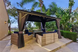 39 Grassy Knoll, Rancho Santa Margarita, CA 92688 - Photo 13