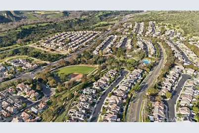 39 Grassy Knoll, Rancho Santa Margarita, CA 92688 - Photo 35