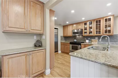 7906 Seawall, Huntington Beach, CA 92648 - Photo 15