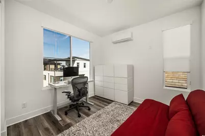 201 Lynx, Irvine, CA 92618 - Photo 33