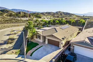 18325 Lapis, San Bernardino, CA 92407 - Photo 3